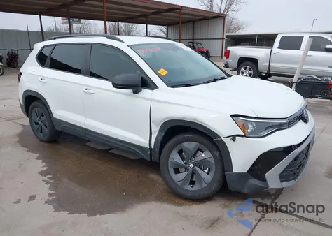 2025 Volkswagen Taos 1.5T S z USA, uszkodzony, nr VIN 3VV5C7B23SM061140